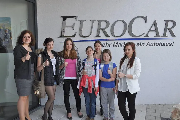 Mädls in der Werkstatt – Girl’s Day bei EuroCar Bild: Mädls in der Werkstatt – Girl’s Day bei EuroCar