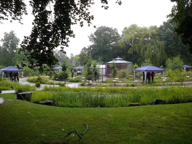 Erste elektronische Outdoor-Klausur der Stiftung Tierärztliche Hochschule Hannover Bild: Erste elektronische Outdoor-Klausur der Stiftung Tierärztliche Hochschule Hannover