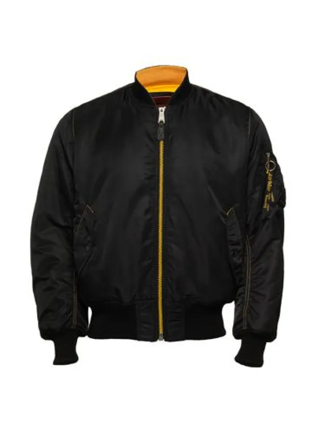 (Foto: Alpha Industries) MA-1 (Black Nylon) Dr. Martens Spirit of '69 Edition