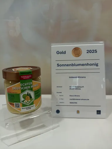 Bild: Deutscher Honig der Imkerei Ahrens beim Eurobee Honey Award mehrfach Ausgezeichnet !