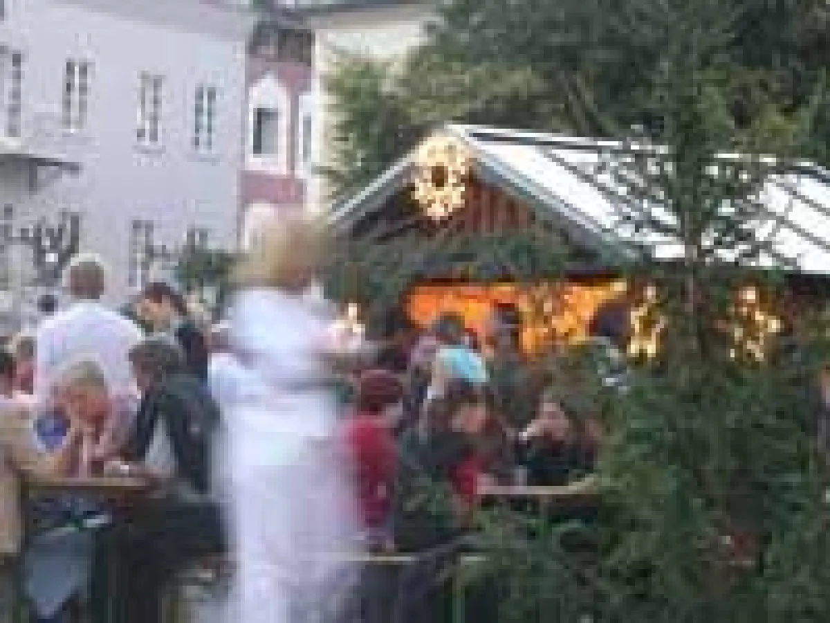 Adventweinverkostung im Sommer in Mondsee