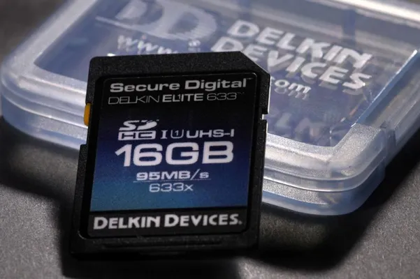 Bild: Neu: Delkin Elite 633X - eine der momentan schnellsten SDXC Karten