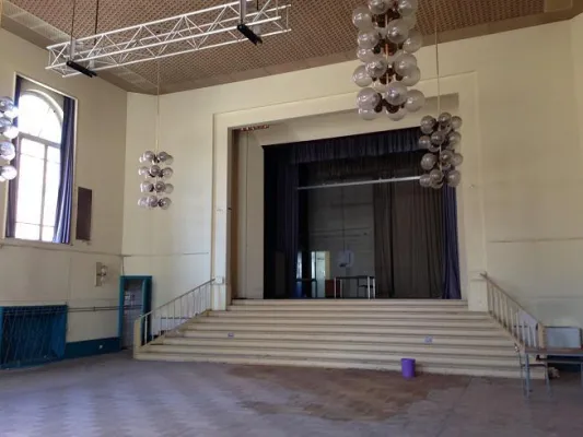 Bild: Ehemals Kreiskulturhaus „Peter Edel“ öffnet den denkmalgeschützten Großen Saal