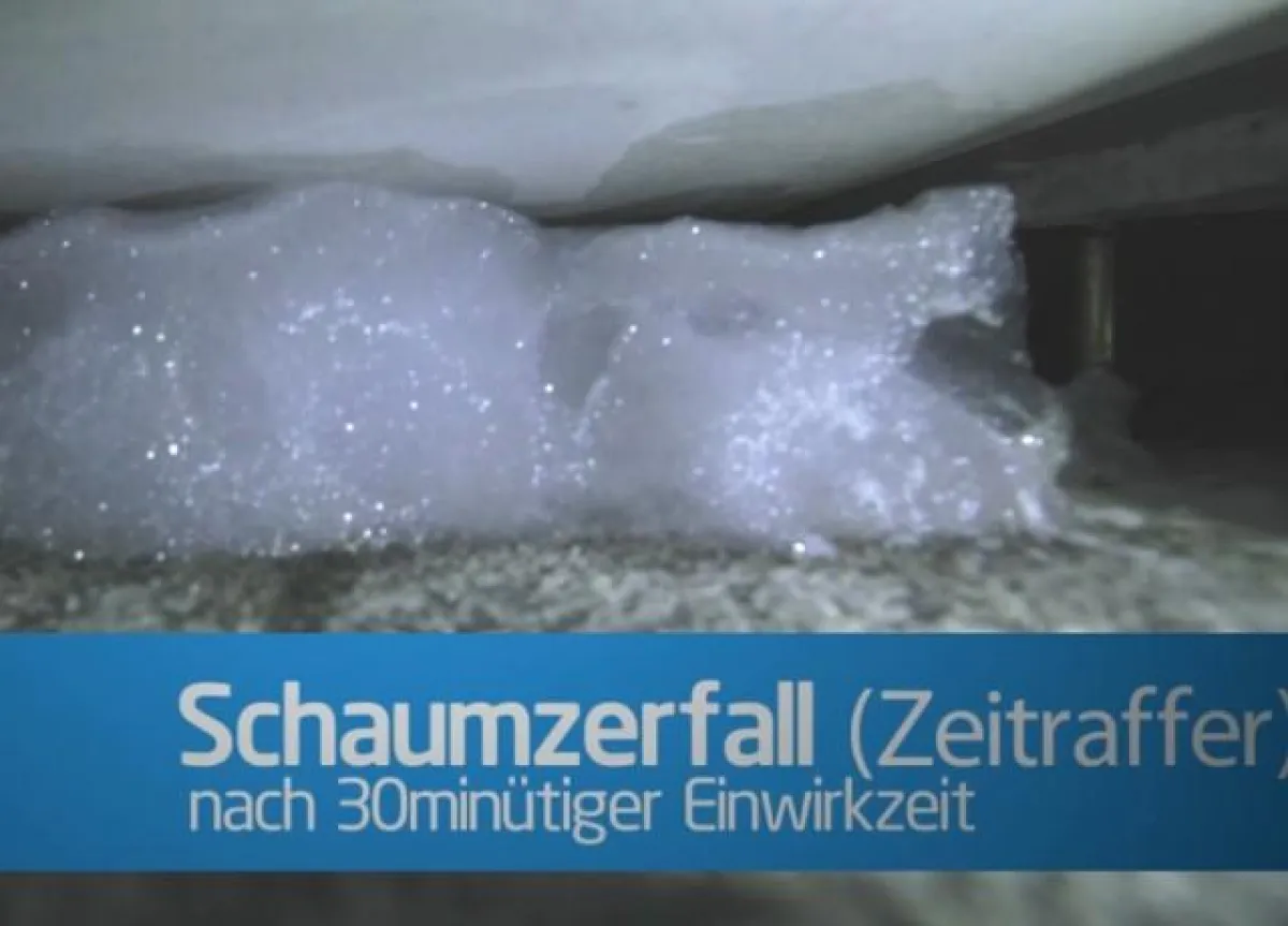 Schaumzerfall nach 30minütiger Einwirkzeit