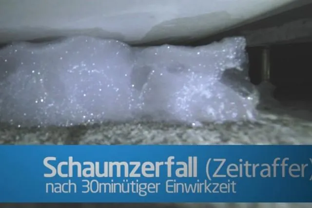 Bild: Desinfektion eines Hohlraumbodens nach Schimmel- und Bakterienbefall