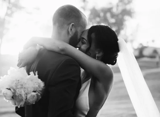 Bild: Checklisten erleichtern Brautpaaren die Hochzeitsplanung