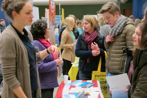 JugendBildungsmesse in München für Weltentdecker - Infos und Beratung zu weltweiten Auslandsaufenthalten Bild: JugendBildungsmesse in München für Weltentdecker - Infos und Beratung zu weltweiten Auslandsaufenthalten