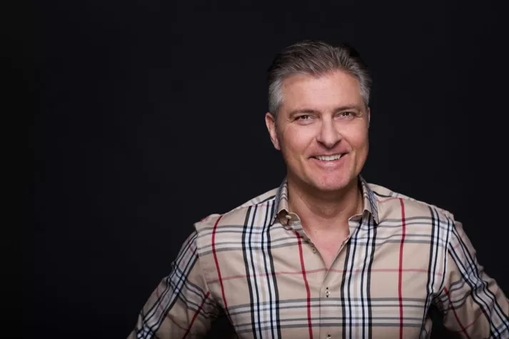 Bild: Partnervermittlung braucht ein großes Netzwerk 