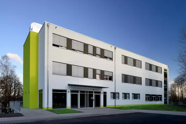 Bild: Stadt Menden realisiert Neubau für Gesamtschule in ALHO Modulbauweise