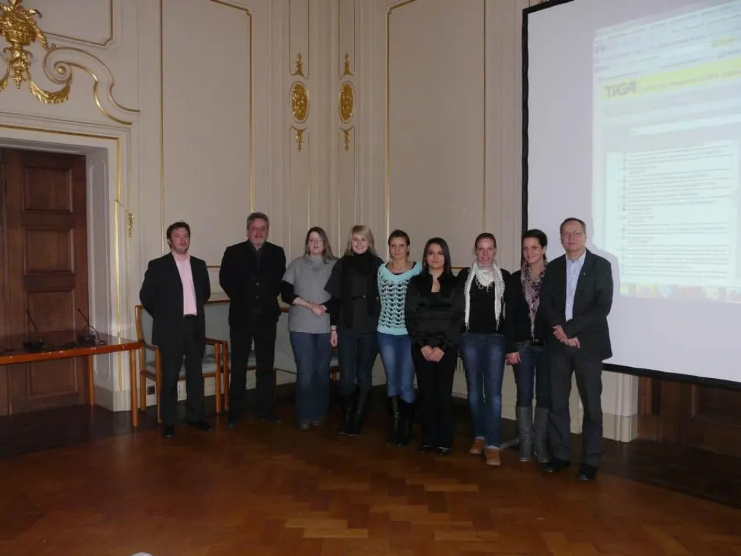 Herr Goitowski, Herr Prof. Denzel, Frau Gehring, Frau Unmuth, Frau Mutuliga, Frau Tropcic, Frau Rheiner, Frau Röderer, H. Veenhuis