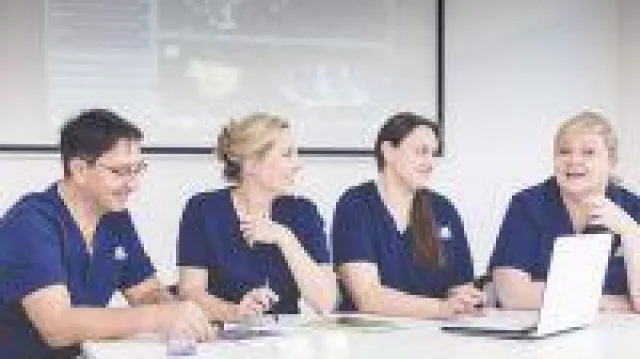 Bild: Schwerpunktklinik für oralchirurgische und implantologische Behandlungen im Saarland