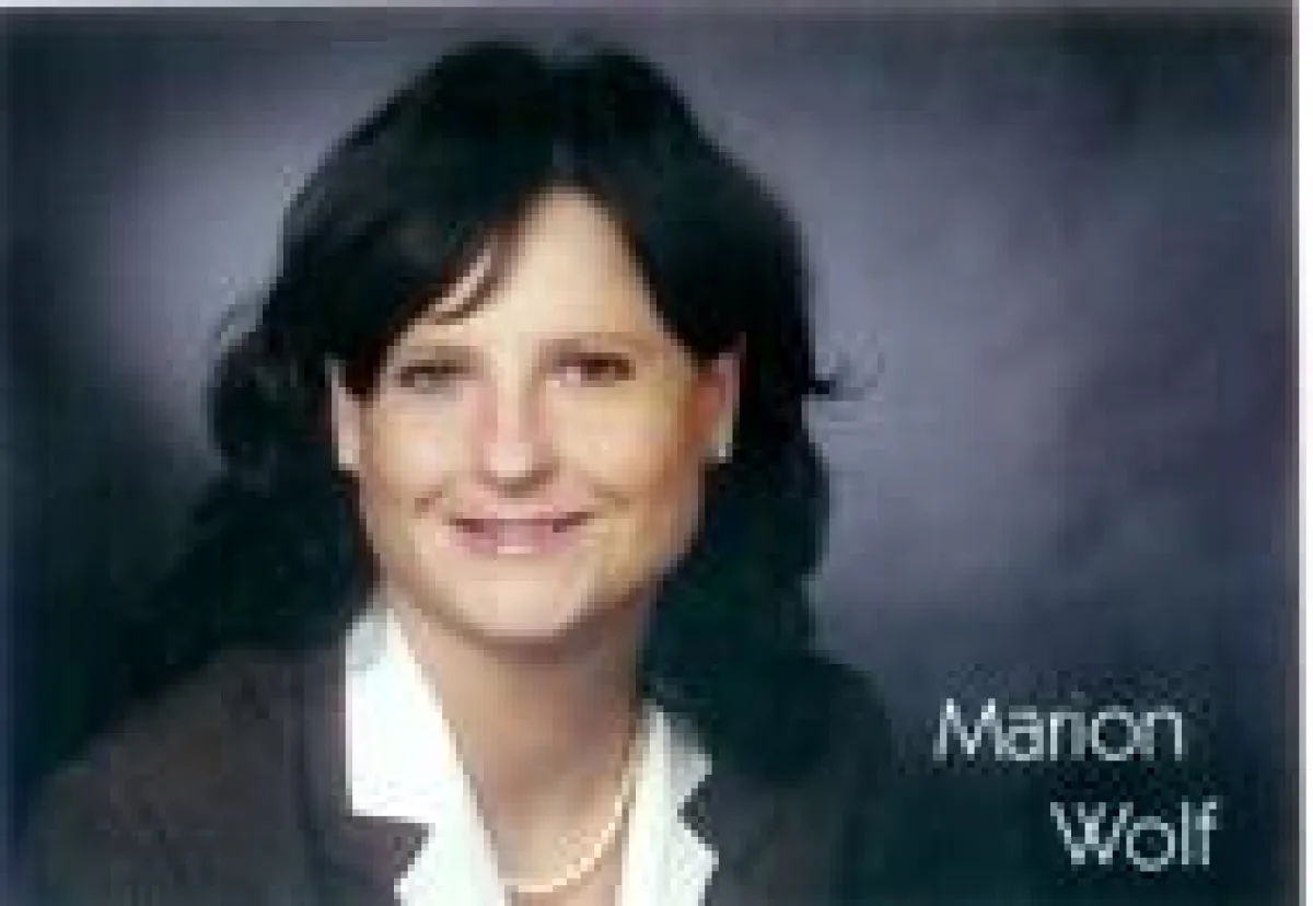 Marion Wolf - neue Marketingleiterin bei UNIGLAS