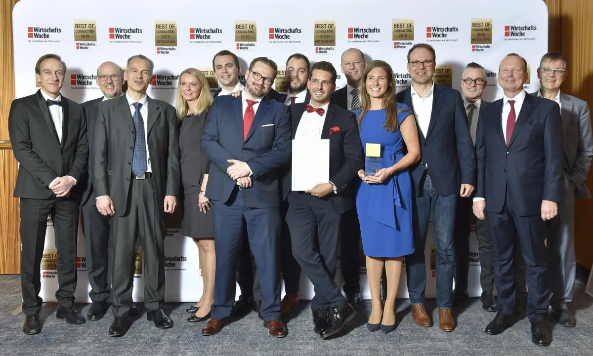 ?Best of Consulting?-Award: BearingPoint holt mit KfW und Vodafone Doppelsieg; Quelle: BearingPoint