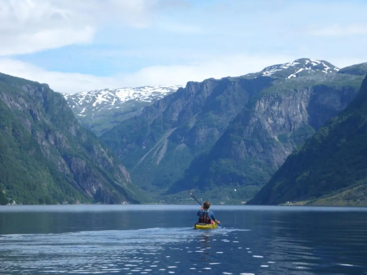 Paddeln auf dem Hardangerfjord