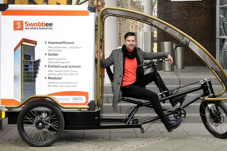 Bild: Ausgezeichnete Idee: Velotaxi erhält mit Swobbee Frankfurter Klimaschutz-Preis