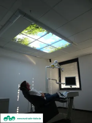 Erste niedergelassene Oralchirurgin in Koblenz eröffnet Ihre Pforten am Verwaltungszentrum Bild: Erste niedergelassene Oralchirurgin in Koblenz eröffnet Ihre Pforten am Verwaltungszentrum