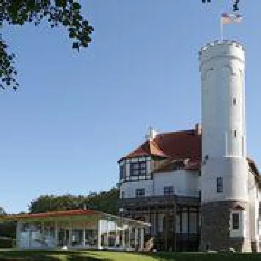Ab auf die Insel: Himmlischer Luxus im Hotel Schloss Ranzow auf Rügen Bild: Ab auf die Insel: Himmlischer Luxus im Hotel Schloss Ranzow auf Rügen