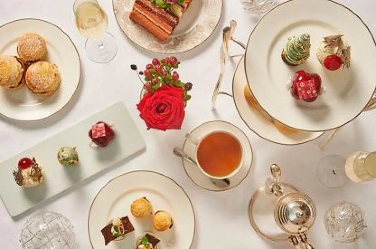 Christmas Afternoon Tea at Conrad London © Hilton Hotels & Resorts