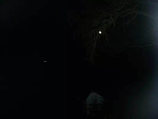 Bild: UFOs: Das Ende einer kosmischen Odyssee?