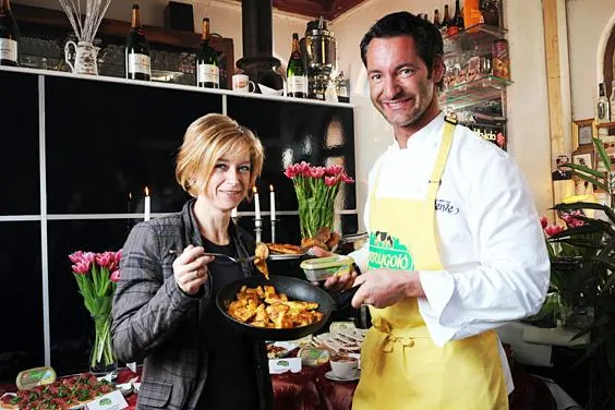 Bild: Zauberhaftes Frühstück im Fleetschlösschen