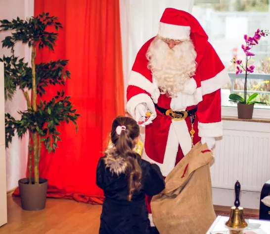 Nikolaus von Grand City Property auf großer Tour Bild: Nikolaus von Grand City Property auf großer Tour