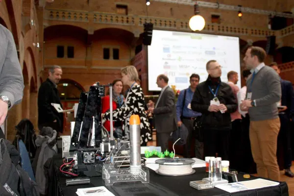 Bild: Erfolgreiche Präsentation der ROCKET-Innovationsprojekte auf der iMNC
