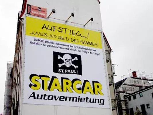 Bild: Größte Glückwunschkarte der Stadt