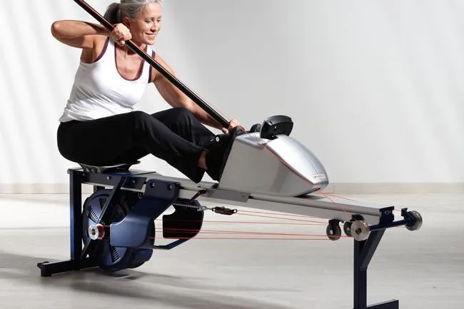 Bild: Damit der Rücken nicht zum größten Feind wird: Paddlelite - nominiert für den FIBO Innovation Award 2011