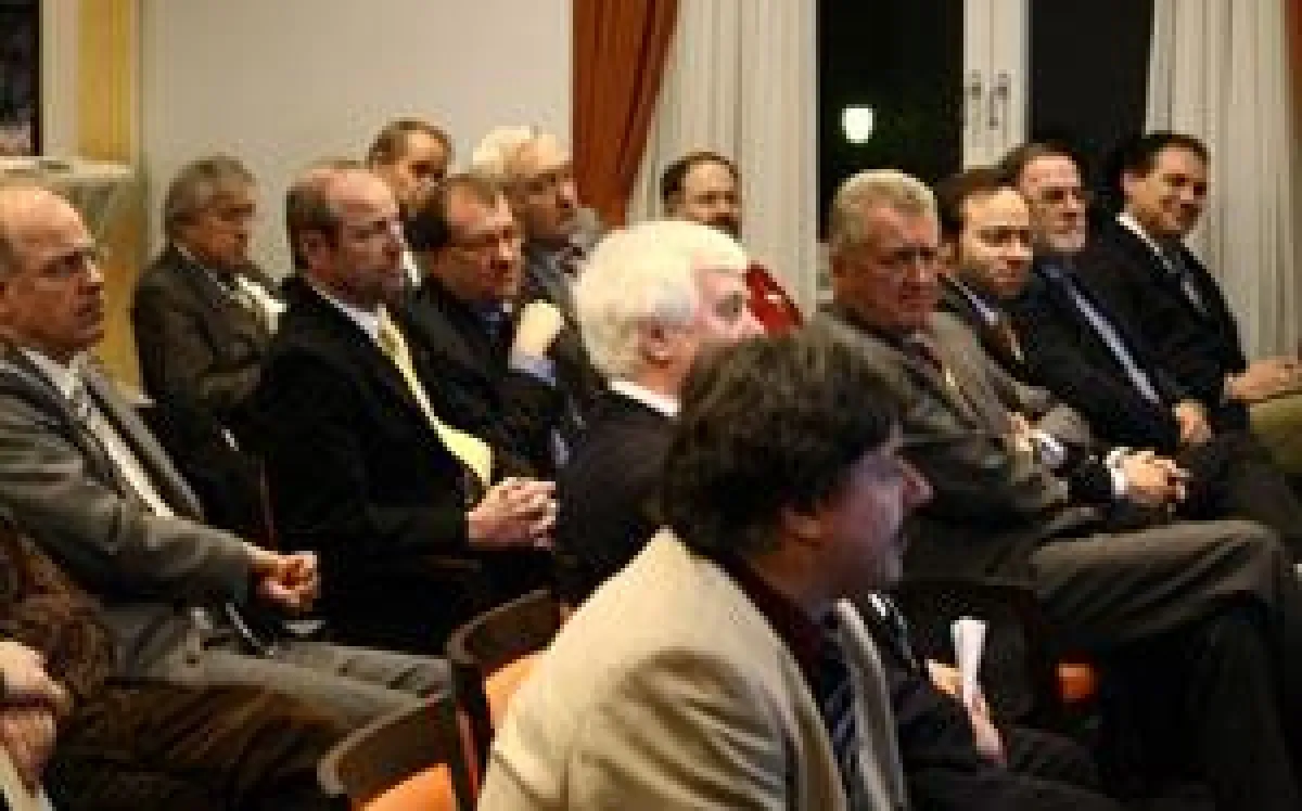 Wirtschaftsminister BaWü Ernst Pfister und MdB Patrick Meinhardt beim Neujahrsempfang der LIM