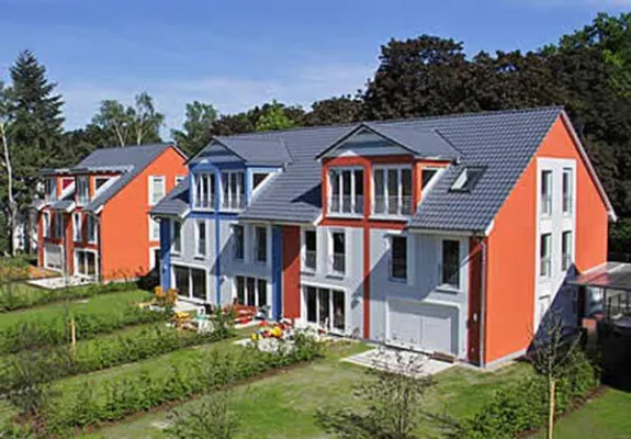 Immobilienmarkt 2017 - Boom oder Blase? Bild: Immobilienmarkt 2017 - Boom oder Blase?