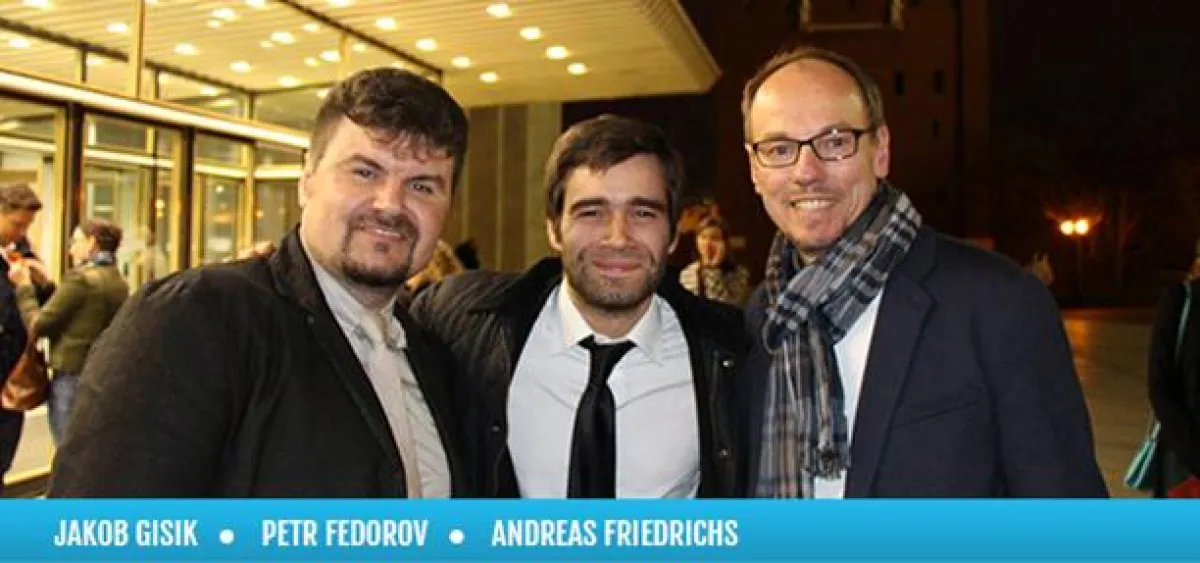 Filmstar Fedorov mit No Hate Machern im Kreml