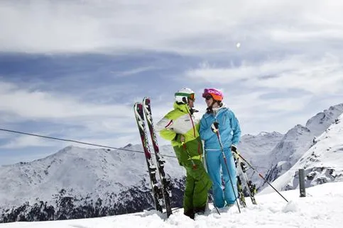 Bild: Winterspaß für alle in der Region Hall-Wattens
