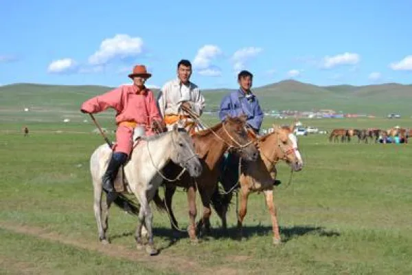 Bild: Reittourismus in der Mongolei im Jahr 2013