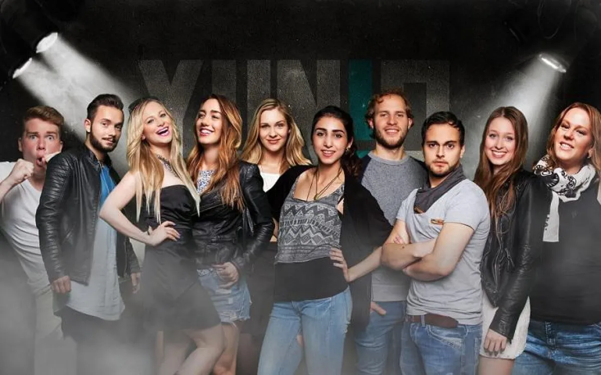 von links nach rechts: Tobias Böhle, Yannick Kern, Sunny S. Woodpecker, Nora Gräfe, Sophie Rabethge,