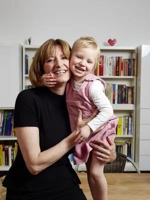 Familie & Beruf leichter vereinbaren: „Die Notfallmamas“ entlastet Eltern Bild: Familie & Beruf leichter vereinbaren: „Die Notfallmamas“ entlastet Eltern