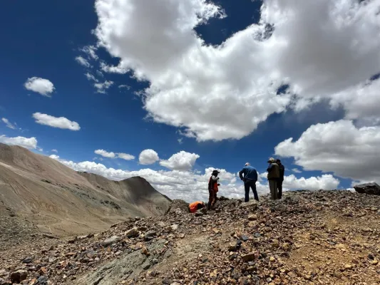 Bild: Element79: Außergewöhnlich hochgradige Gold- und Silbergehalte von der Lucero-Mine!