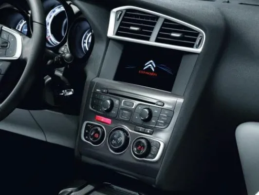 Bild: Neue Klangwelt für das Auto