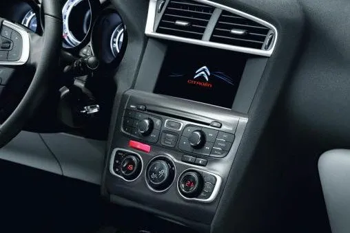 Neue Klangwelt für das Auto Bild: Neue Klangwelt für das Auto