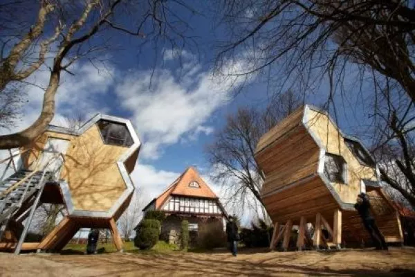 Bild: Wohnen in der Wabe: Die Grüne Wiek empfängt ihre Gäste