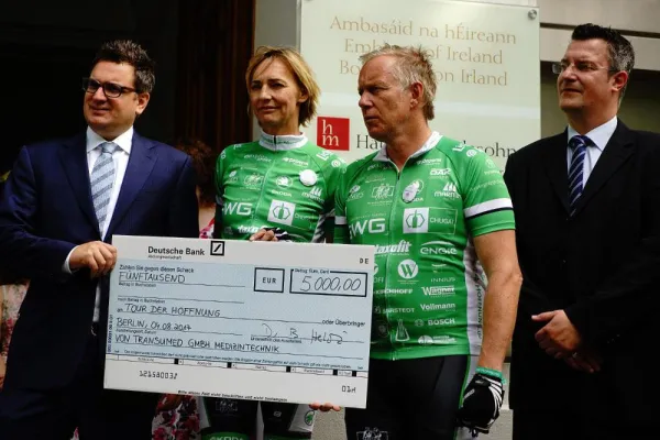 Bild: 34. „Tour de Hoffnung“: Vom Kanzleramt zu TRANSUMED