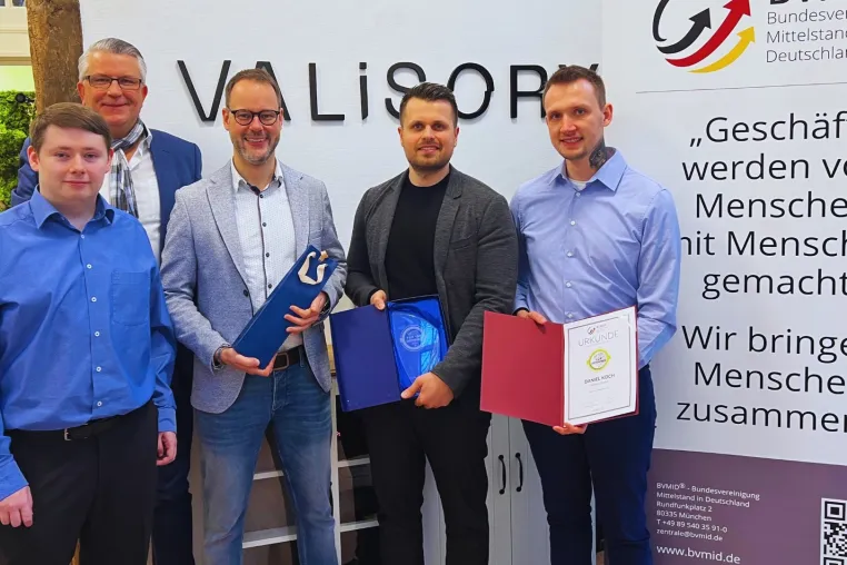 Bild: BVMID zeichnet Valisory GmbH - mit dem TOP 100 Unternehmen & Dr. Andreas Kohne TOP 100 Experten Siegel aus