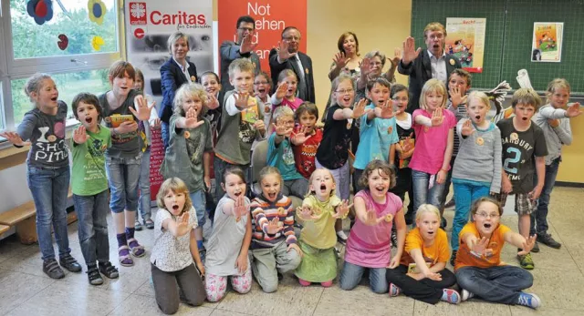 Bild: Justine und die Kinderrechte - Autorenlesung und Bürgermeistersprechstunde