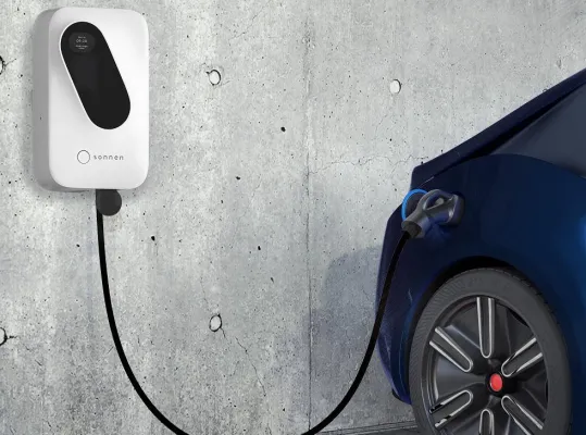 Bild: Mit saubere Energie bis zu 15.000 km kostenlos Auto fahren