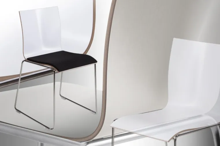Bild: Design-Stuhl mit effizientem Charakter