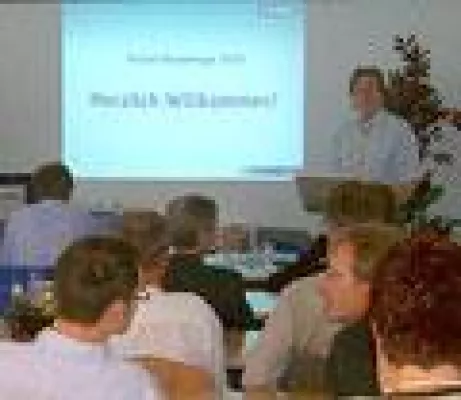 Automatisierte Anzeigenproduktion mit ProcSet Software Bild: Automatisierte Anzeigenproduktion mit ProcSet Software