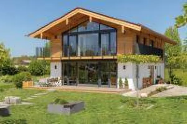 Bild: Regnauer preisgekrönt beim Golden Cube 2020 - Leserwahl: Haus "Liesl" auf Siegerpodest