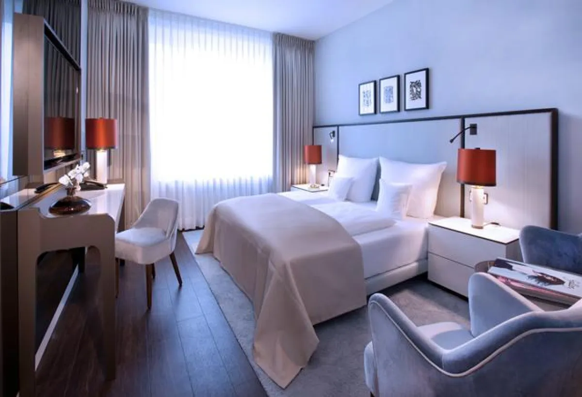 Eines der neuen Zimmer im Königshof