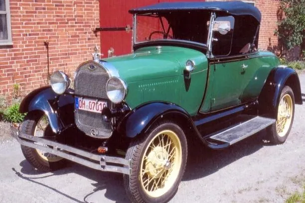 Bild: Holt die Oldtimer raus – „Motoren anlassen“ im Bürgerpark