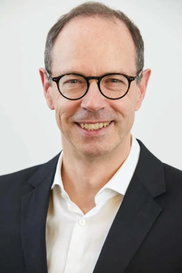 Dipl.-Psych. Hans-Georg Lauer