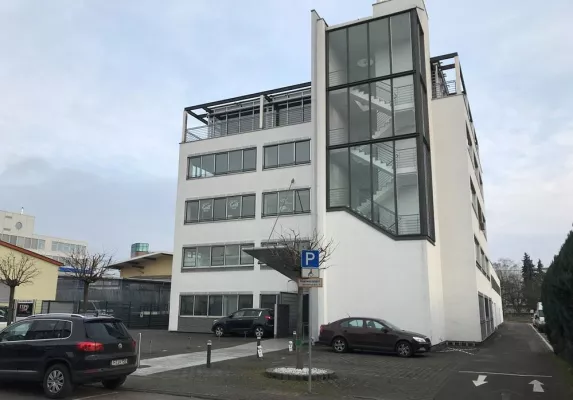 Bild: Immolox vermittelt ca. 600 m² Hallenfläche in Frankfurt am Main